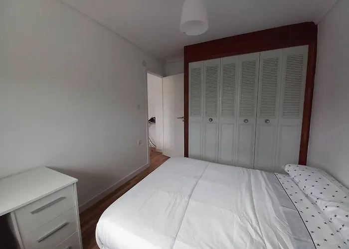 Apartamento En Santander Soleado Y Con Terraza.
