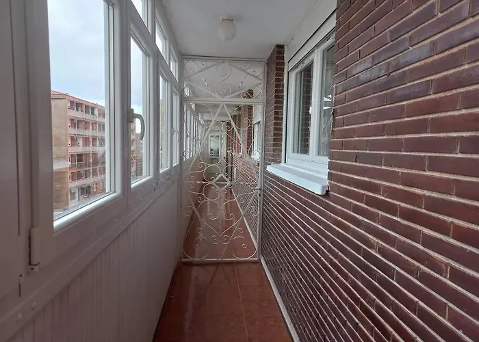 Apartamento En Santander Soleado Y Con Terraza.